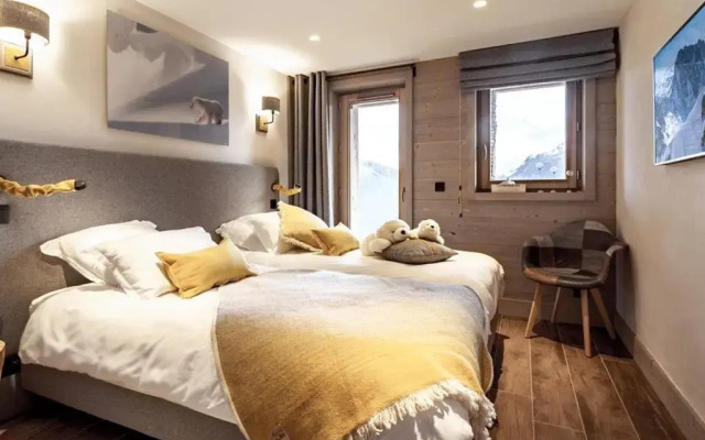 Chalet Montvalezan-La Rosière, 8 pièces, 14 personnes - FR-1-398-621