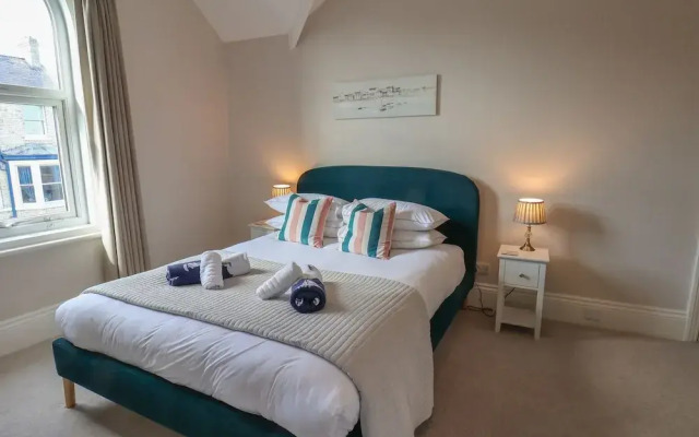Spinnaker House