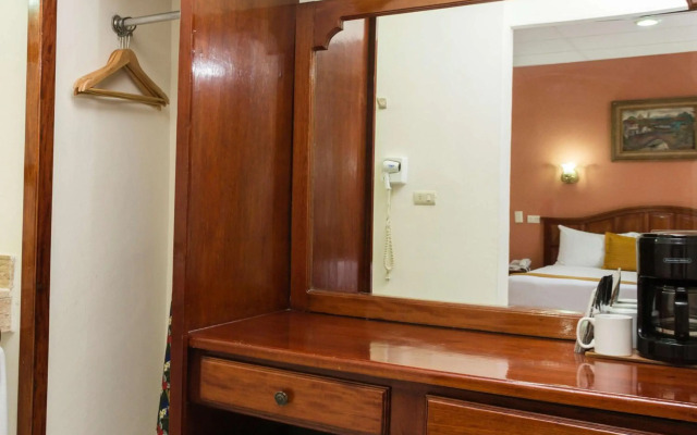 City Express Plus by Marriott Guadalajara Palomar