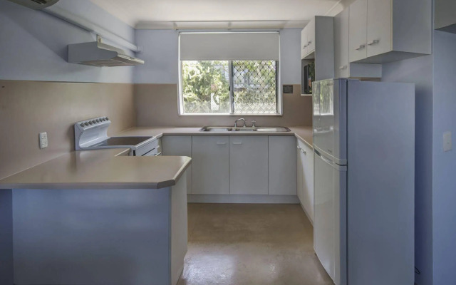 Haven Waters Motel & Apartments