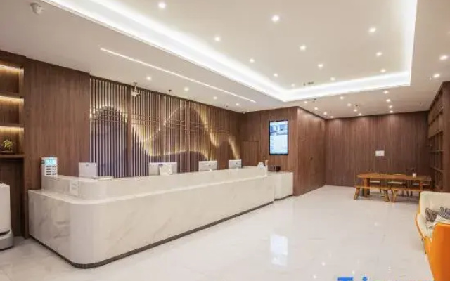 Weiting Hotel (Changzhou on)