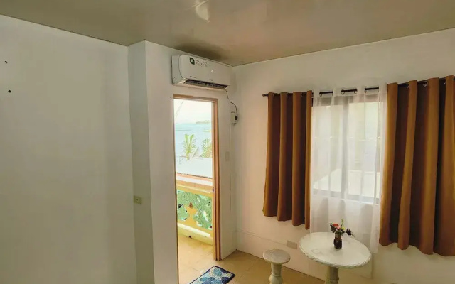Pertible Beach Resort