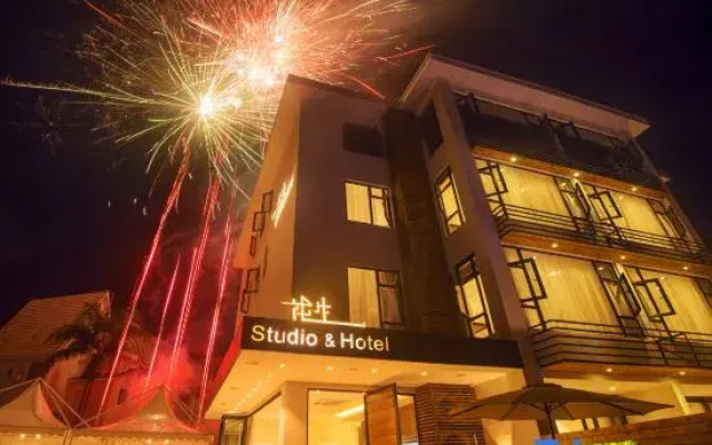 Peanut Studio & Hotel