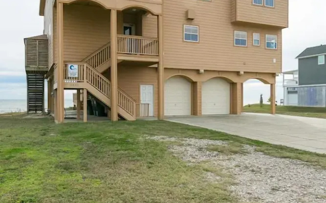 Paradise At Last by Ryson Vacation Rentals