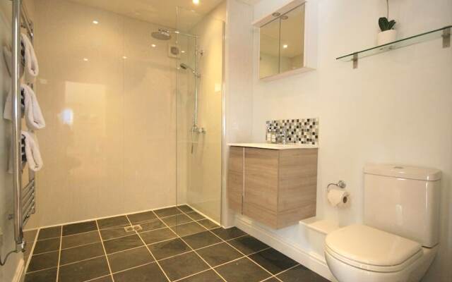 Hazelnut Barn, Bourton On The Water