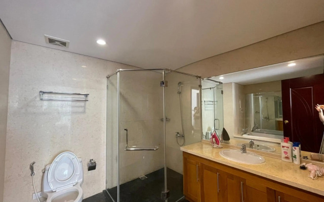 Vinhomes Royal City Luxury Apartment 2 Br