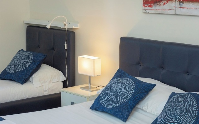Rental in Rome Principe Amedeo Apartment