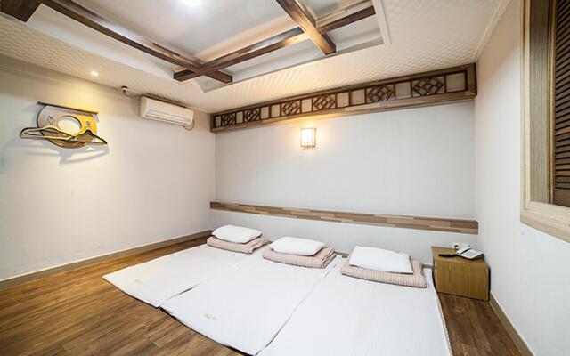 Hotel Bricks Haeundae