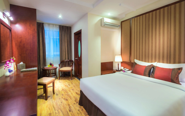Paragon Saigon Hotel