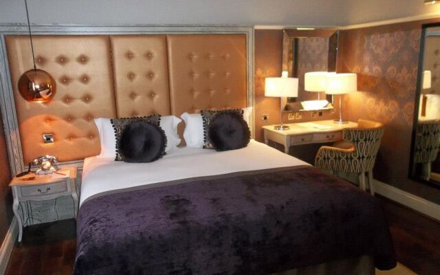 The Drayton Court Hotel