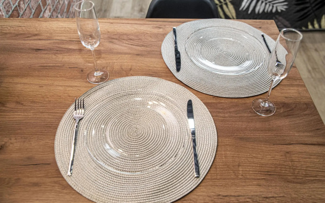 SunSet (СанСет) на улице Максима Горького 23А