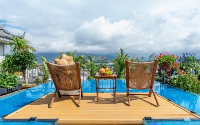 Longstay Luming Lodge · Oriental Aesthetics | Sky Garden & Snow Mountain Panorama Boutique Retreat – Pool – Lijiang