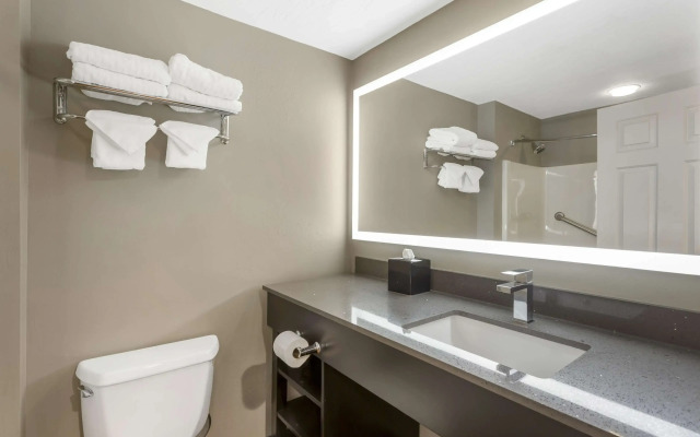 Best Western Plus Grant Creek Inn