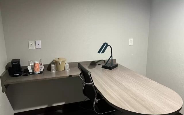 Quality Suites Wildwood - The Villages