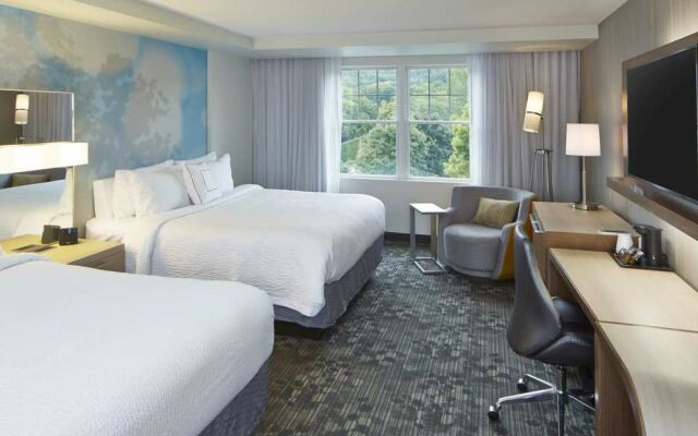 Courtyard Lake George