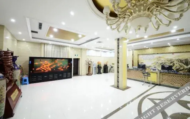 Yilan Hengyue Hotel