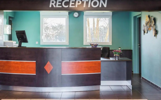 Sure Hotel by Best Western Saint-Amand-Les-Eaux