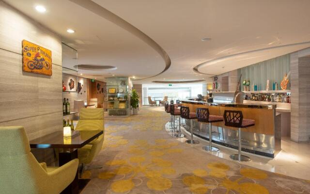 Junluxe Hotel Guangzhou Science City-Free Shuttle Bus Service to Guangzhou Canton Fair