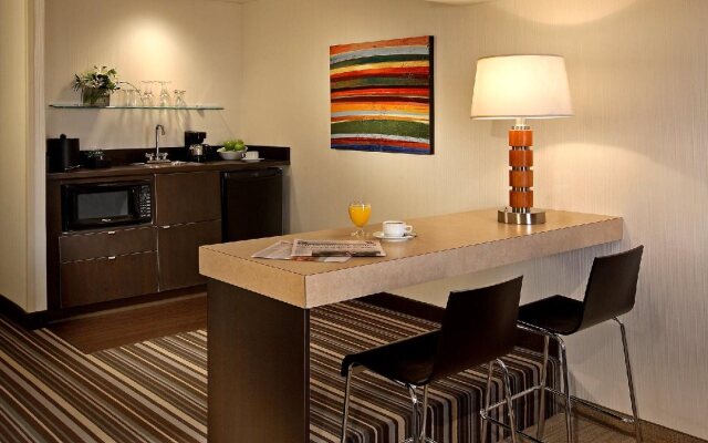 Cambridge Suites Hotel