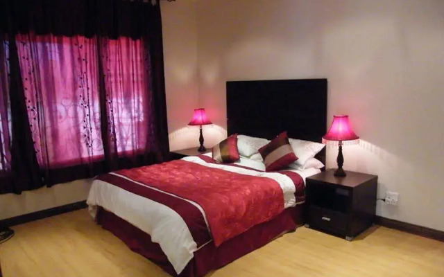 Littlefield Luxury Suite