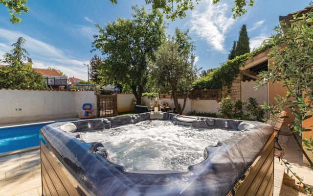 Amazing Home in Pula With Wifi and 3 Bedrooms