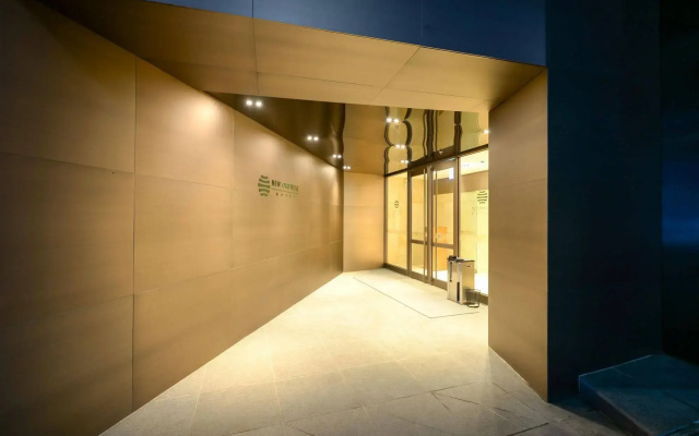 New Oriental Hotel