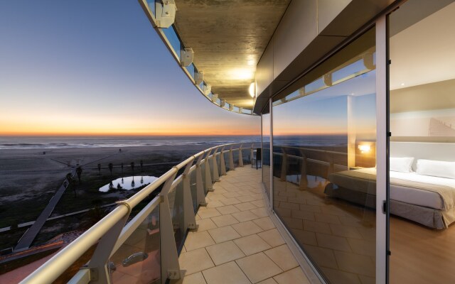 Eurostars Oasis Plaza Hotel