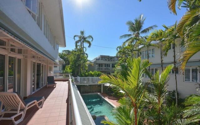Balboa Holiday Apartments