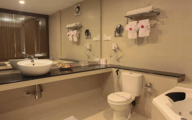 Tourmaline Hotel