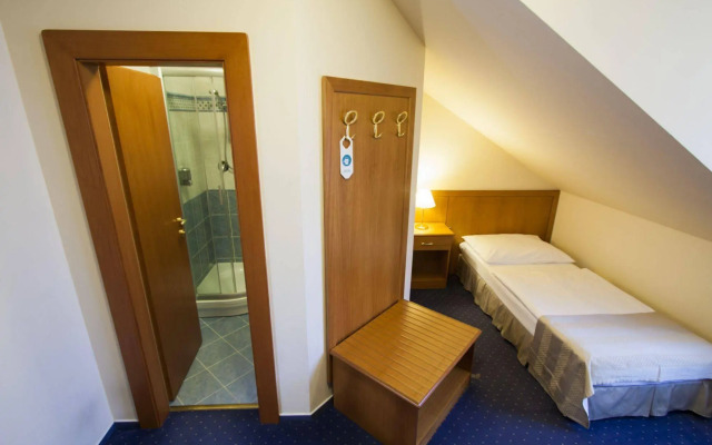 Hotel Modrá Ruže
