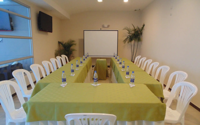 HM International Hotel