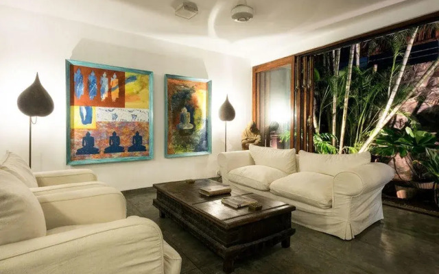 Mount Lodge Boutique Hotel