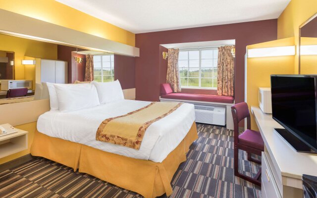 Microtel Inn & Suites by Wyndham Tuscaloosa East