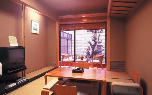 Kanazawa Minato Hotel