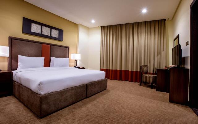 Orange Suites Hotel.
