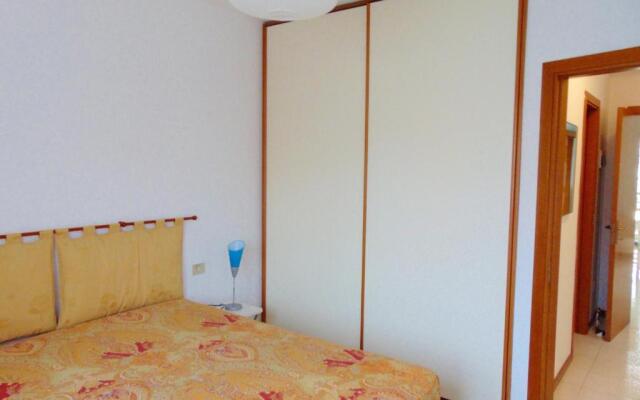 S220 - Sirolo, Trilocale in Centro Con Terrazzo