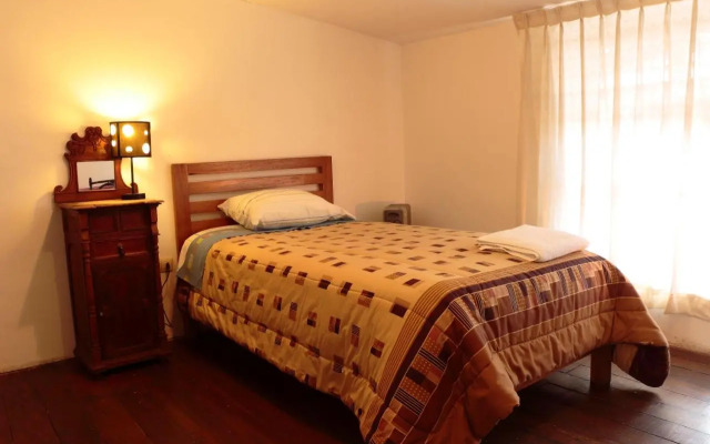 Emperatriz Guest House