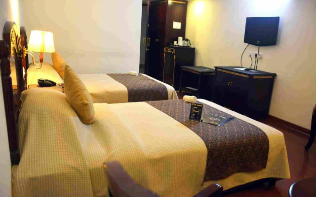 OYO Premium Navalur Hubli