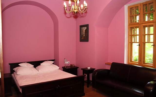 Klasztor Cedynia Hotel