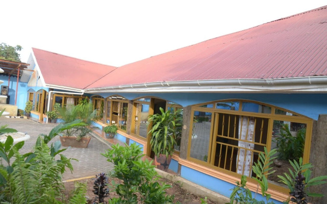 2 Stars Hotel