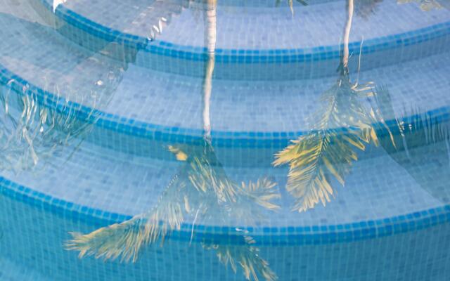 Home2Book Design Asian Sabina, Heated Pool & View