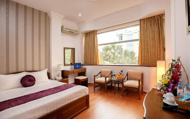 Vilion Central Hotel