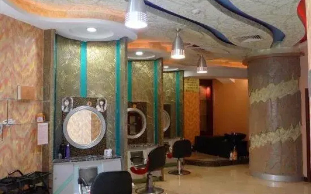 Vienna Zhihao Hotel (Zhongshan Xiaolan High-speed Railway Dongsheng Branch)