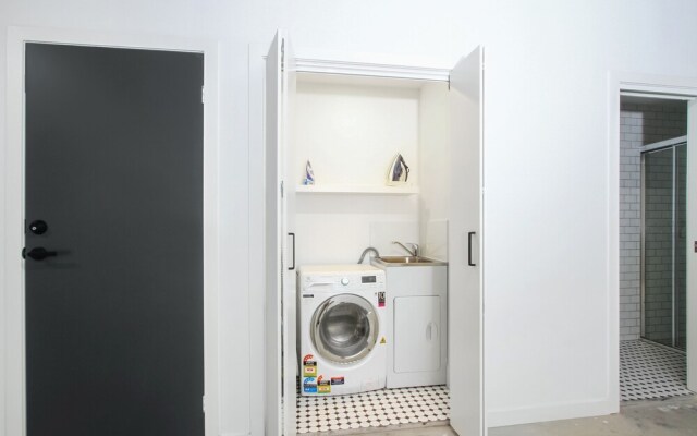 Accommodate Canberra - Dockside