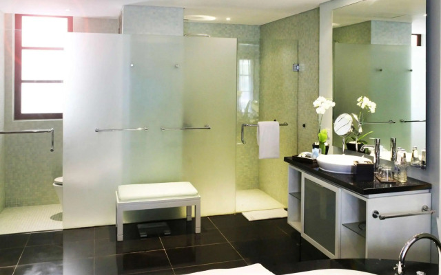 Отель Novotel Bali Nusa Dua - Hotel & Residences