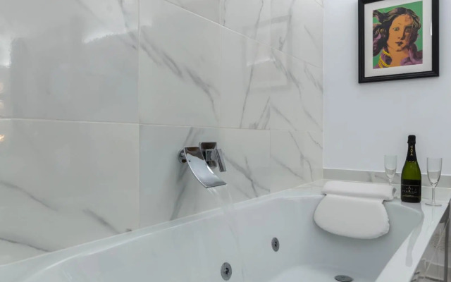 Apartamentos Élite - Warhol