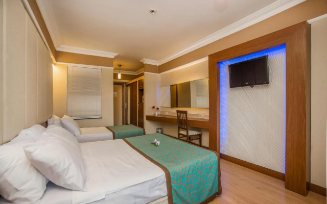 Taç Premier Hotel & Spa