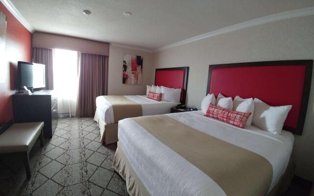 Best Western Plus Rose City Suites