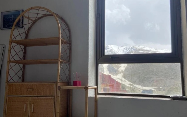 Apartamento De 1 Dormitorio, Edificio Penibtico