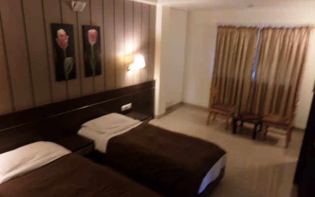 Hotel Aura